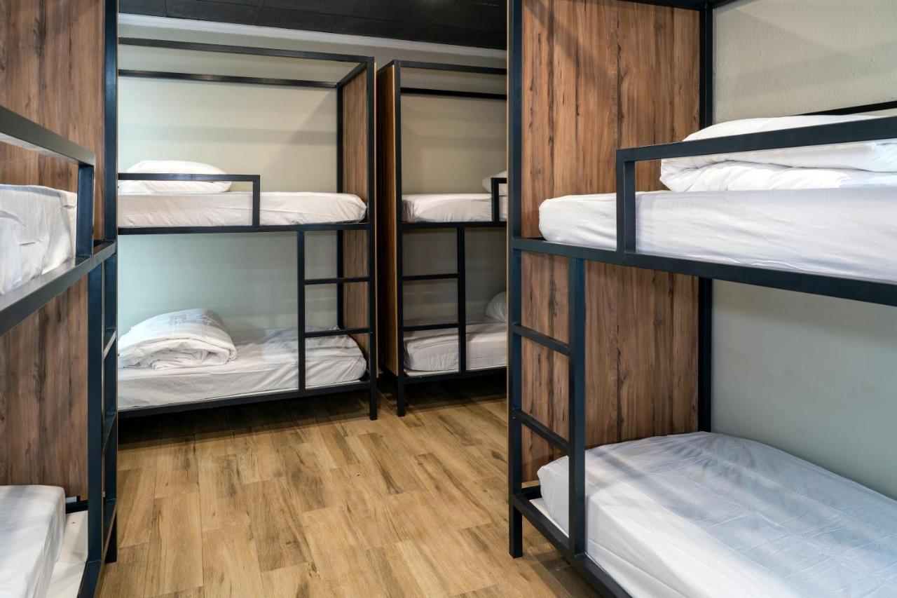 Bed in 8-Bed Mixed Dormitory Room